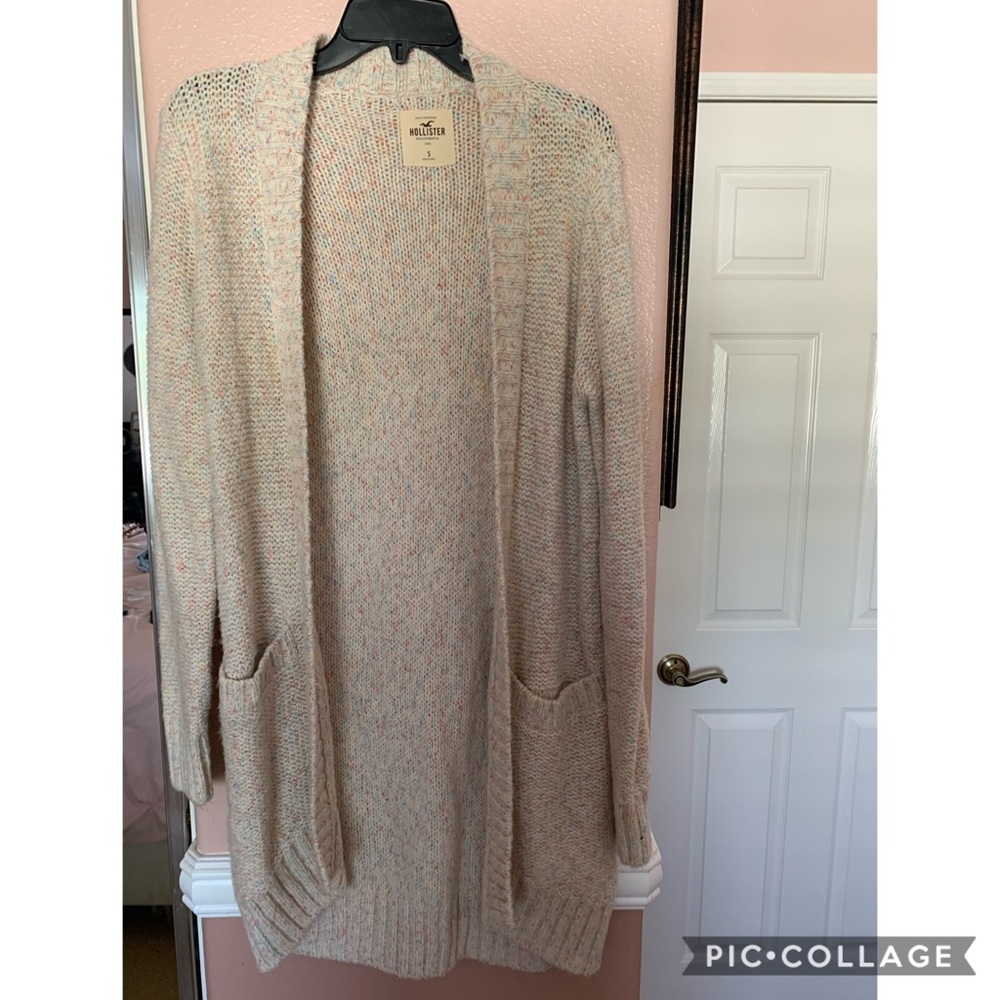 Hollister Cardigan